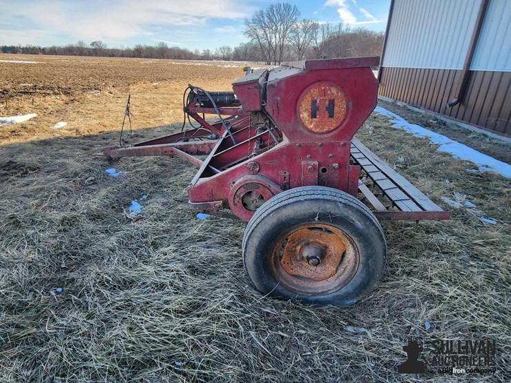 international-10-image-8