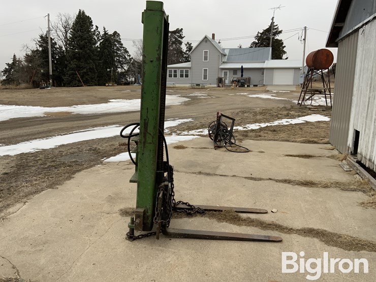 3-pt-forklift-image-4