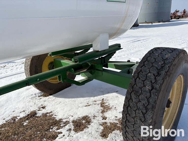 anhydrous-ammonia-tank-image-10