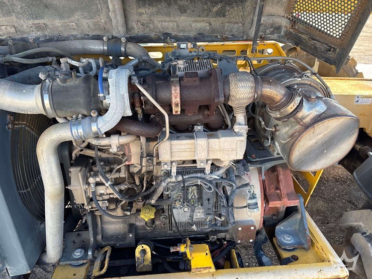 2012-gehl-dl11-image-11