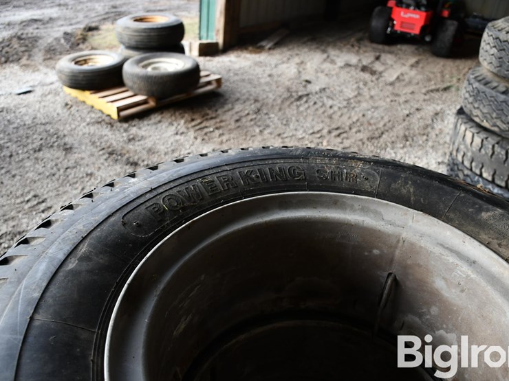 pallet-of-tires-image-14