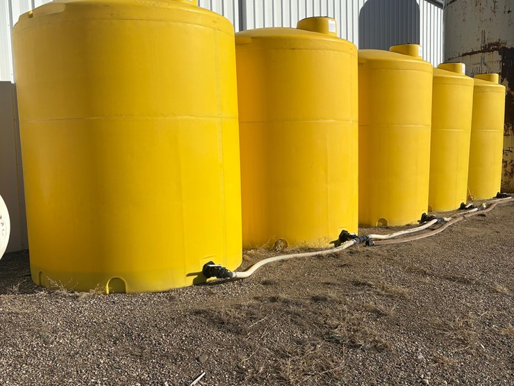 poly-water-tank-image-1