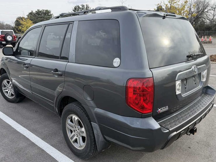 2004-honda-pilot-image-9