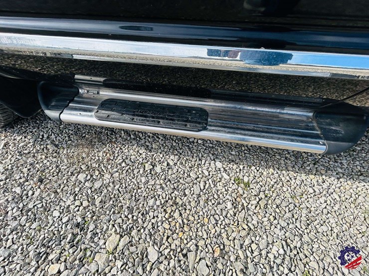 2004-dodge-ram-3500-image-31