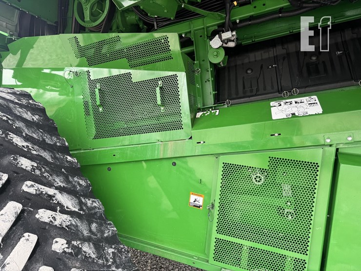 2020-john-deere-s780-image-17