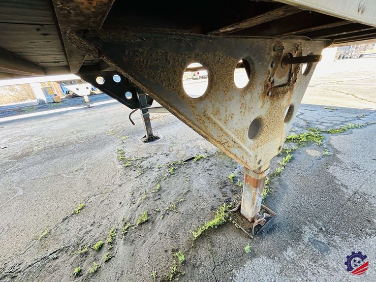 2001-utility-van-image-37