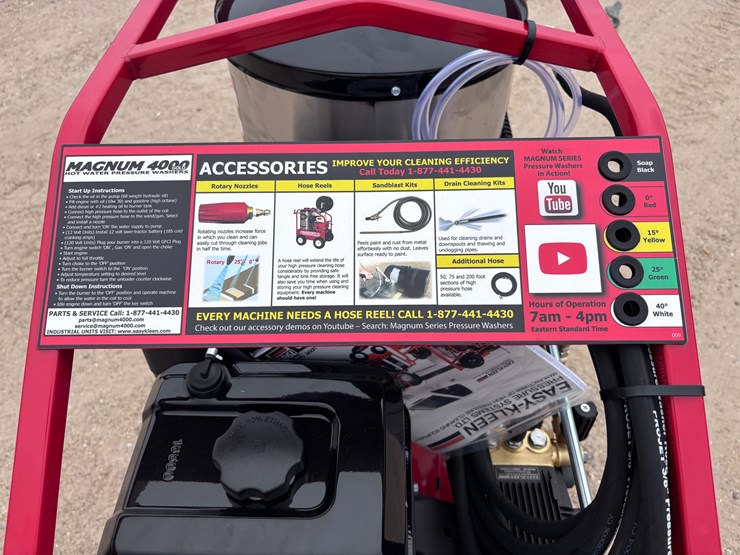 #2765-•-magnum-4000-series-gold-pressure-washer-image-4