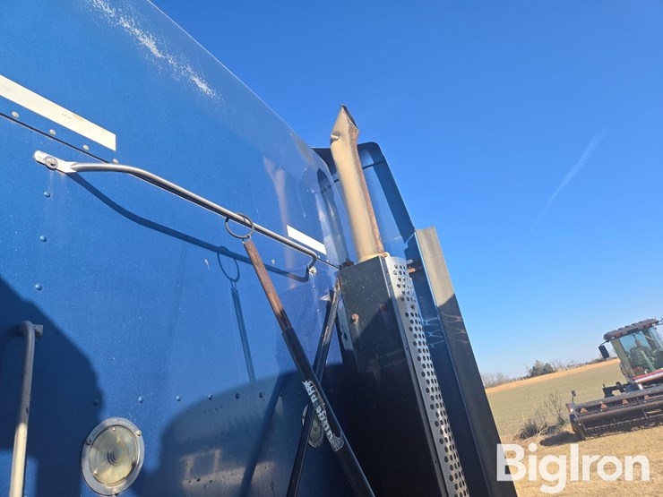 2003-kenworth-t600-image-12