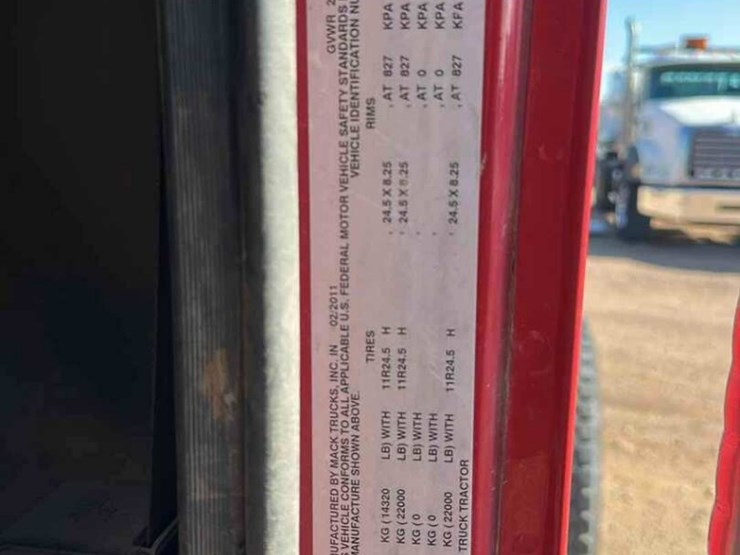 2012-mack-chu-(pinnacle)-image-10