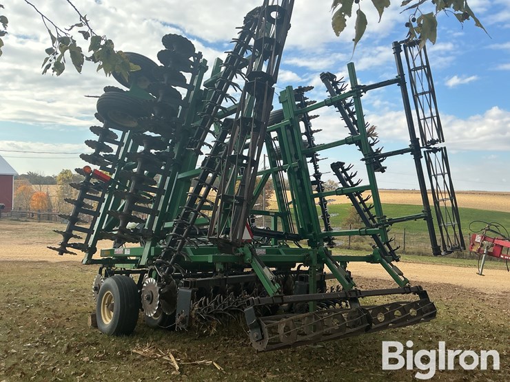 great-plains-3000tt-image-6