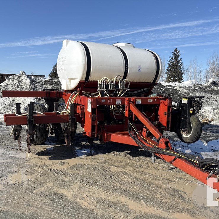 UNVERFERTH ZONE-TILL CART