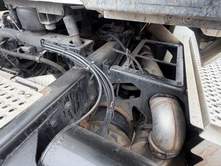 2016-international-prostar-image-30