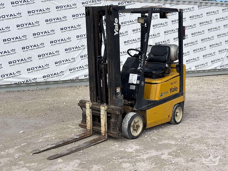 yale-glc030a-2,500lb-propane-foklift-image-1