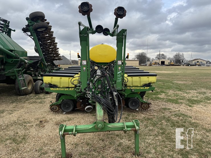 john-deere-1770nt-image-2