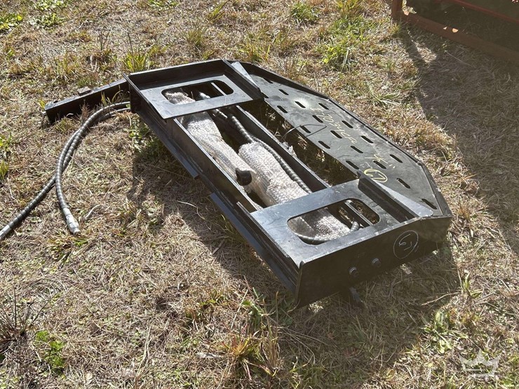 2025-sf60-60in-hydraulic-side-shift-forks-skid-steer-attachment-image-1