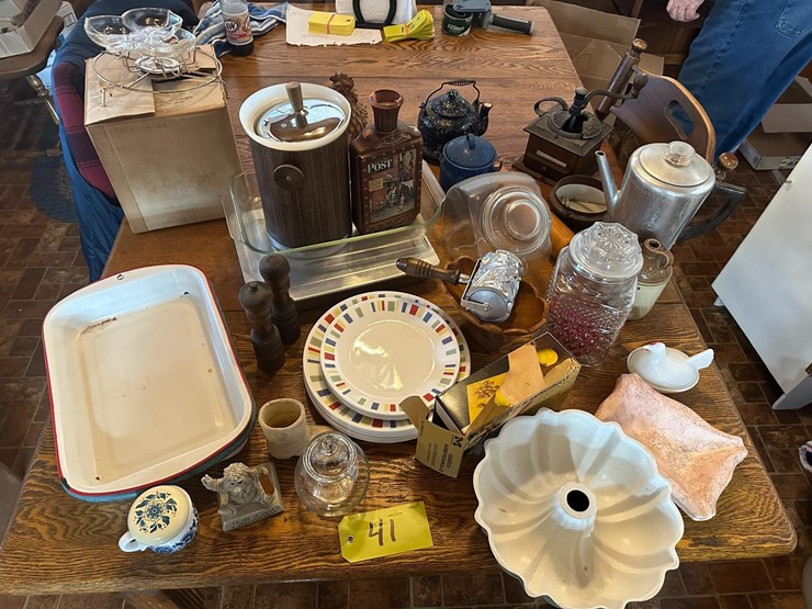 misc.-glassware-&-kitchen-supplies-image-1