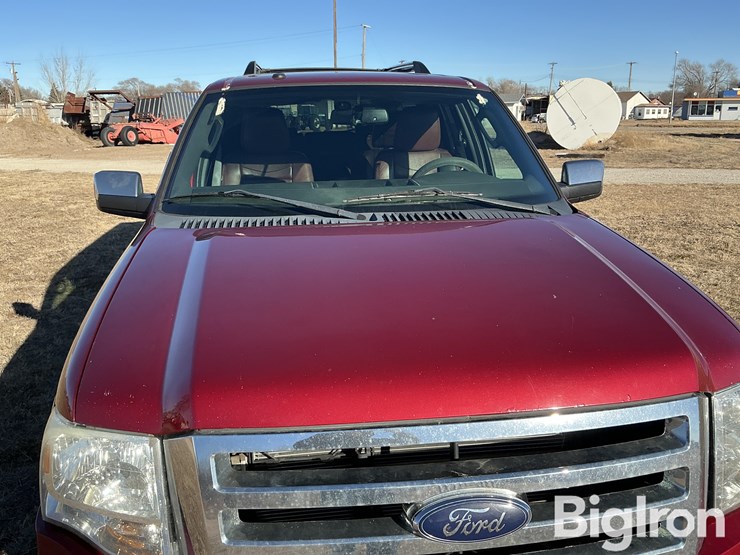 2014-ford-expedition-image-12