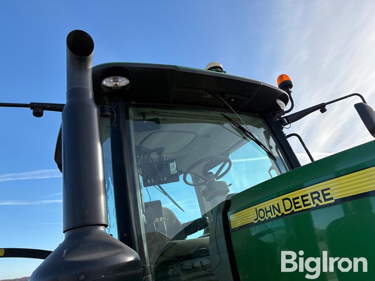 2012-john-deere-8235r-image-14