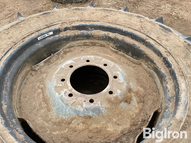 11-24.5-tires-image-12