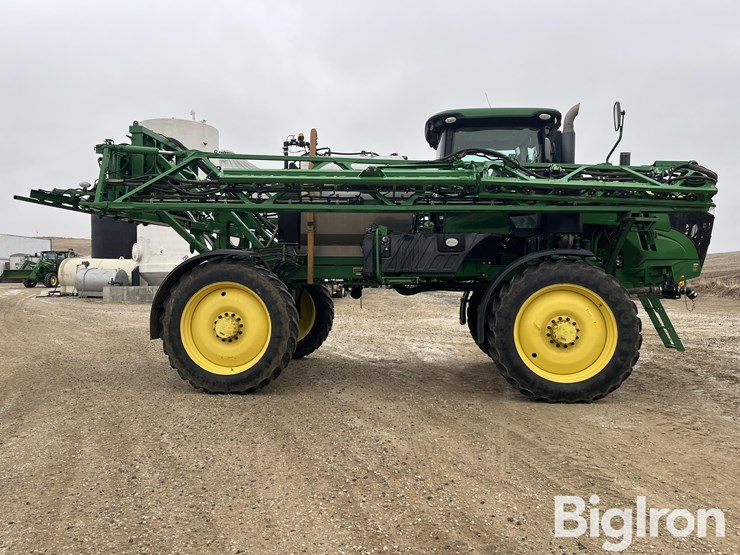 2018-john-deere-r4038-image-4