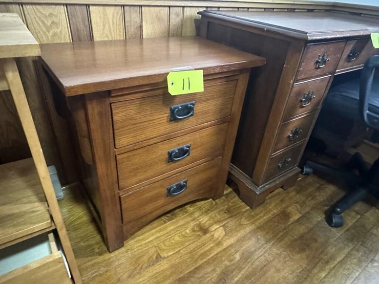 wooden-nightstand-image-1