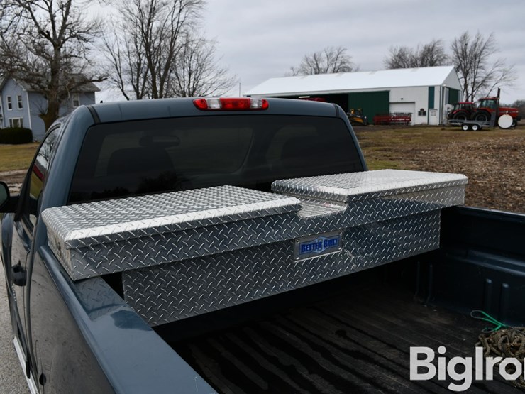 2010-chevrolet-silverado-1500-lt-image-19