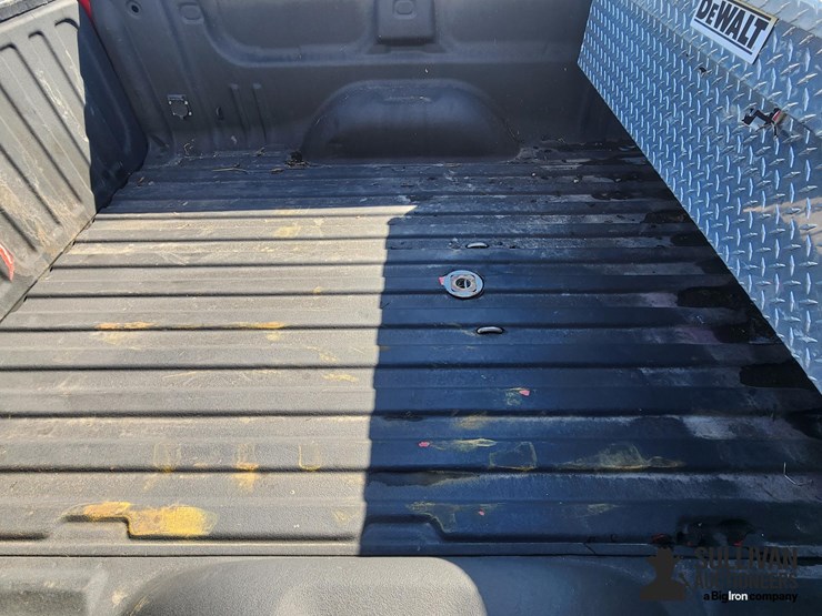 2011-chevrolet-silverado-2500-image-14