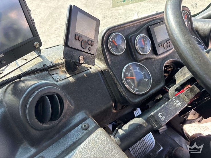 2016-autocar-xpeditor-image-27