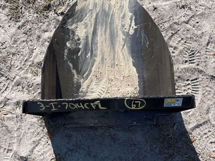 2025-jmr-stump-bucket-skid-steer-attachment-image-5