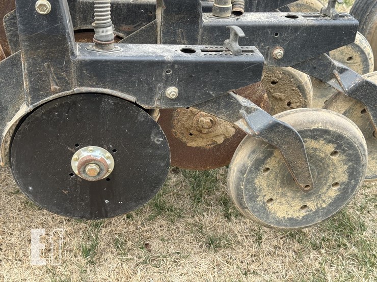 great-plains-adc2220-image-17