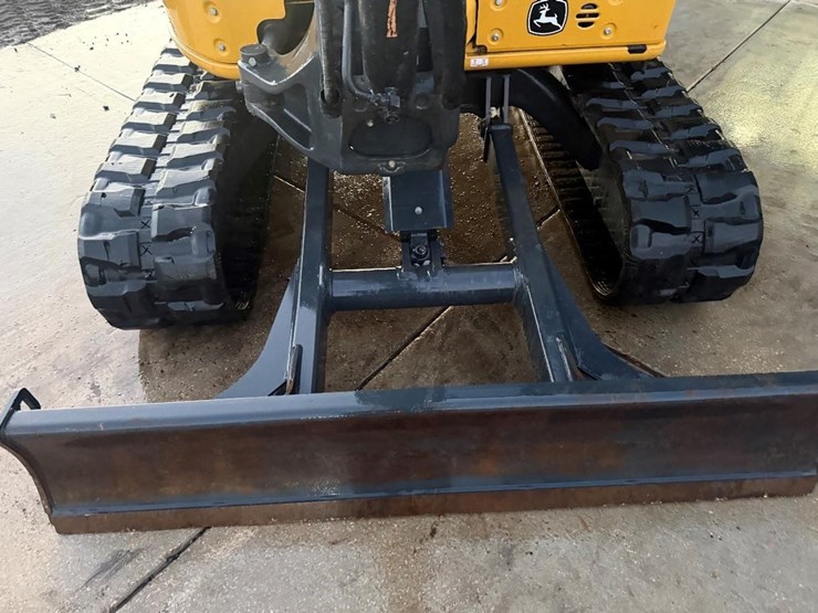 2023-deere-50g-image-9