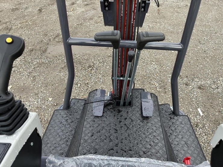 2026-cfg-industry-mx15rx-image-16