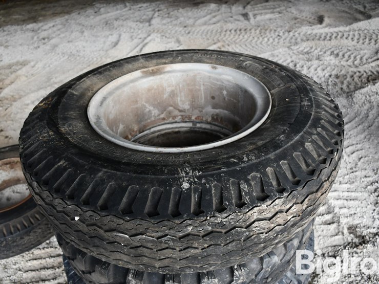 pallet-of-tires-image-12