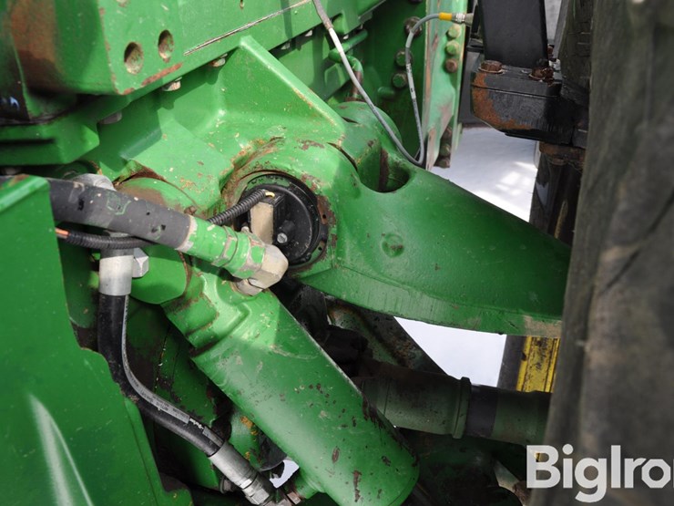 john-deere-8520-image-15
