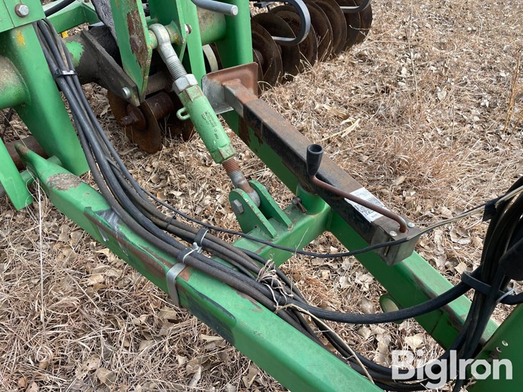 john-deere-726-image-16