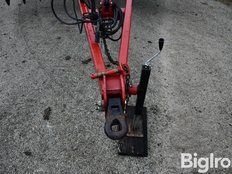 case-ih-870-ecolo-tiger-7-shank-disk-ripper-image-9