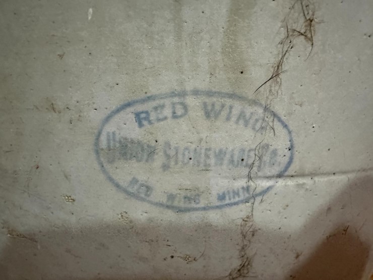 red-wing-10-gallon-crock-image-9