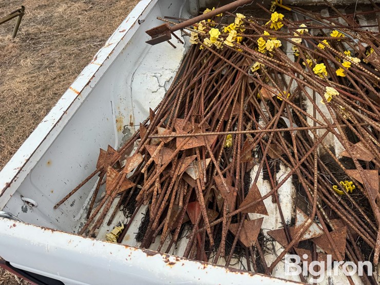 pickup-box-trailer-w/fencing-equipment-image-19