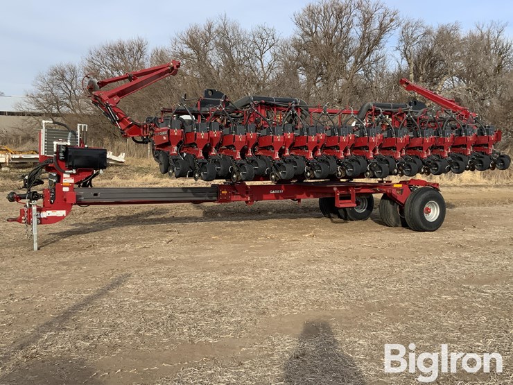 case-ih-1240-image-1