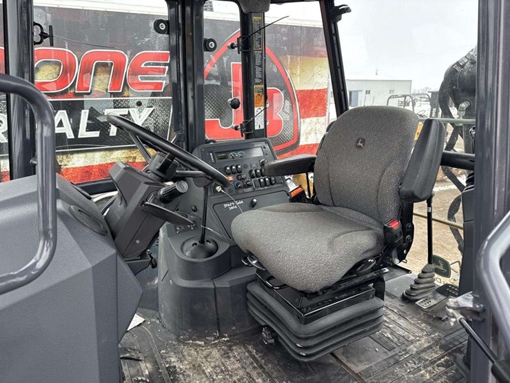 2020-john-deere-2020-image-26