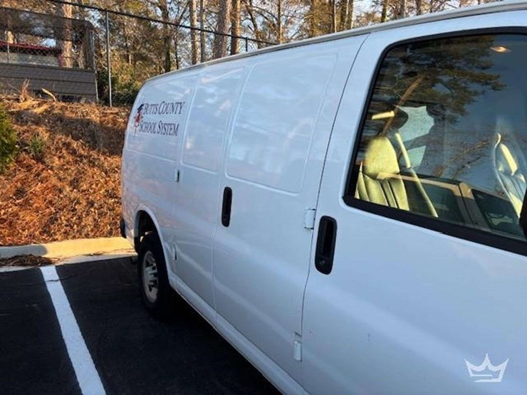 2007-chevrolet-express-2500-image-3