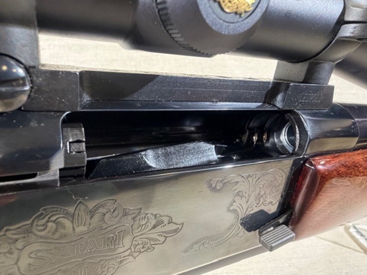 #216-•-browning-bar-ii-safari-rifle-image-34