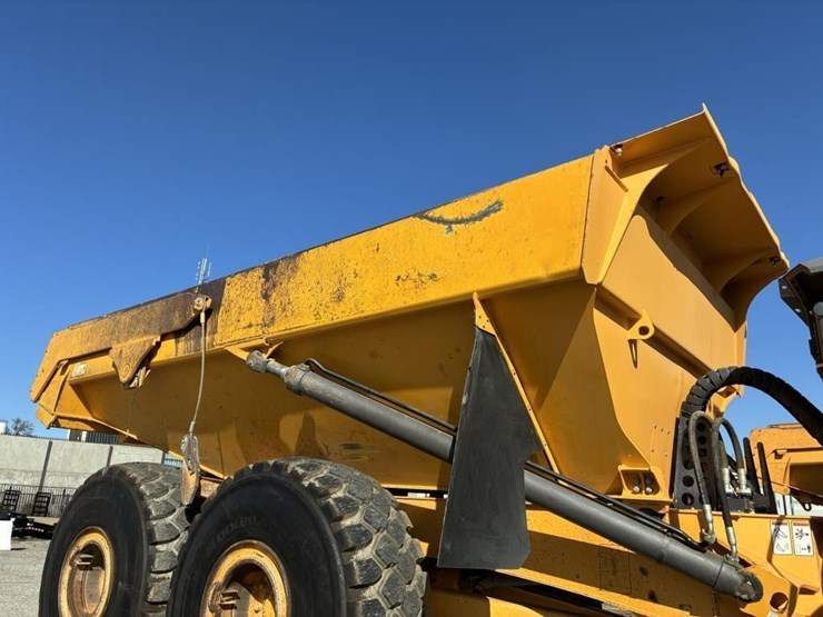 2018-volvo-a45g-image-17