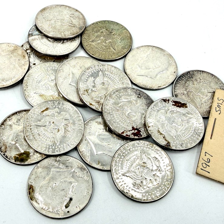 #32244 • VARIOUS KENNEDY HALF DOLLARS