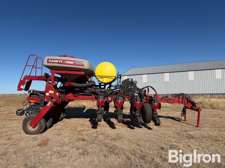 case-ih-1250-image-4