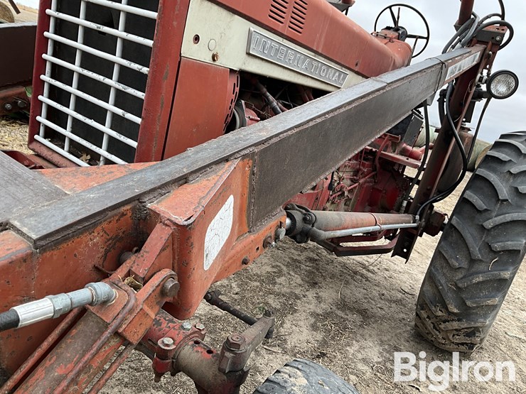 1971-international-826-image-17