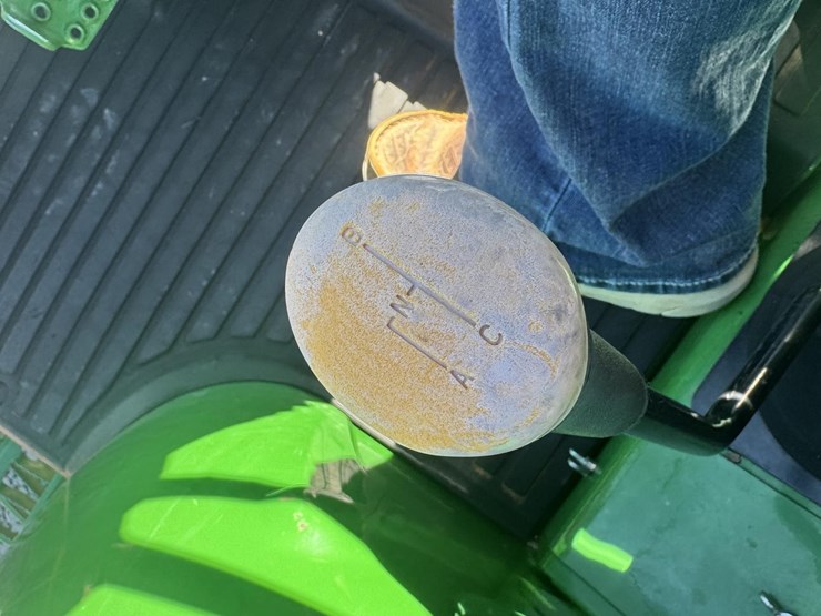 2022-john-deere-5065e-image-20