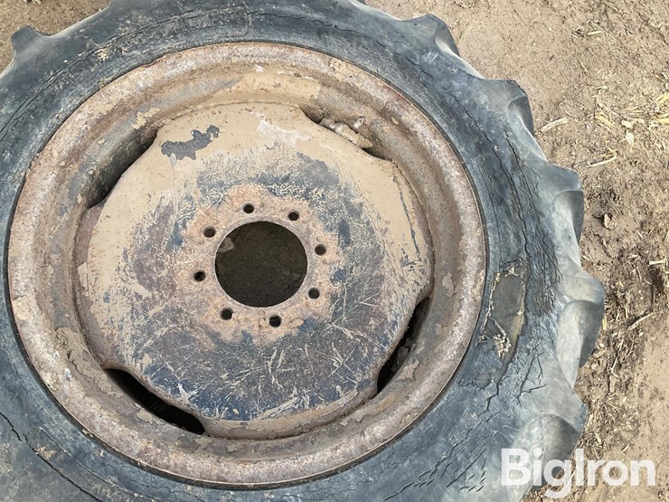 11-24.5-tires-image-13