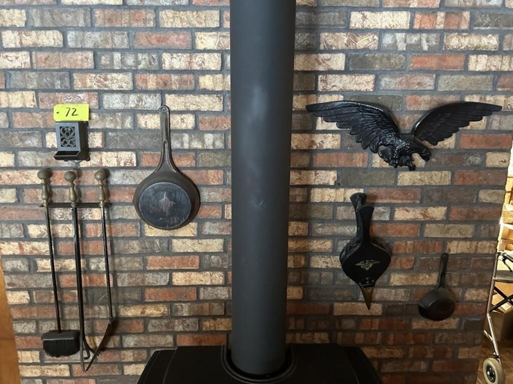 stoneware-fireplace-set-&-tools-image-1