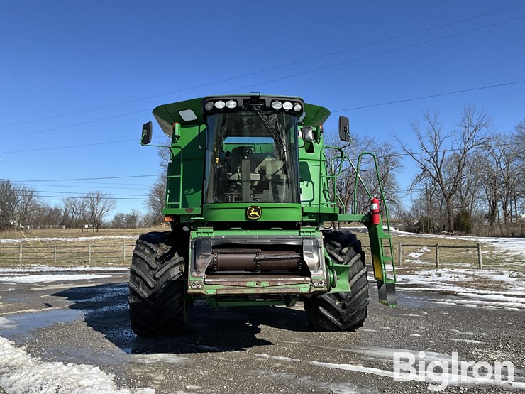 2010-john-deere-9770-sts-image-2